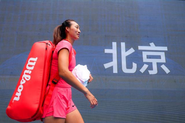 kaiyun-开启备战模式，郑钦文钻石球场完成中网首练