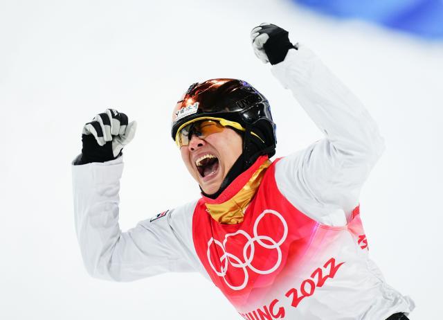 1644841652304073174.jpeg 620a4a0ef3e8190963943450.jpeg