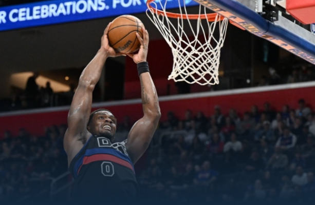 kaiyun-活塞击退猛龙，杜伦31+9詹金斯21+5，英格拉姆22分巴雷特24+6|布兰登-英格拉姆|贾斯汀-罗宾逊|底特律活塞队|多伦多猛龙队|泰勒-詹金斯_新浪体育_新浪新闻